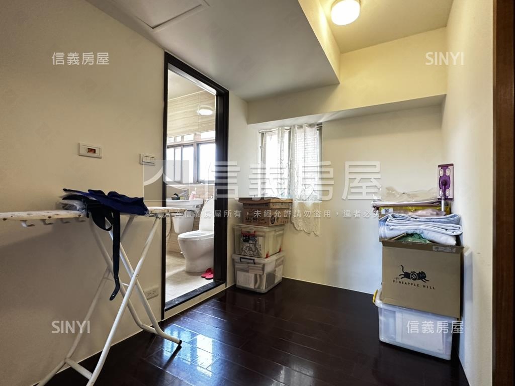 Ａ８捷運九揚報喜機能美屋房屋室內格局與周邊環境