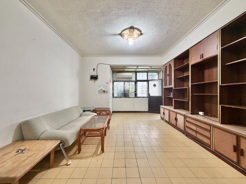 崇光新村．稀有一樓房屋室內格局與周邊環境