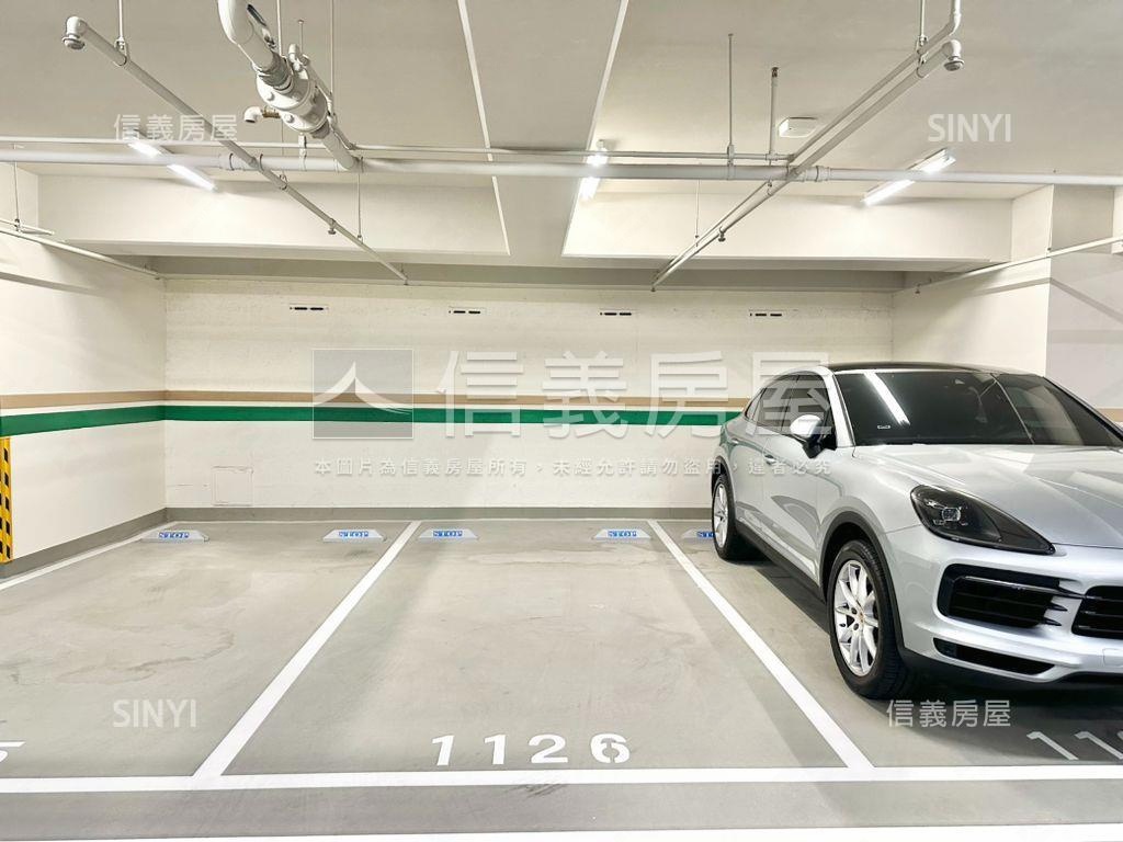 馬年行大運⭐Ｂ２坡平車位房屋室內格局與周邊環境