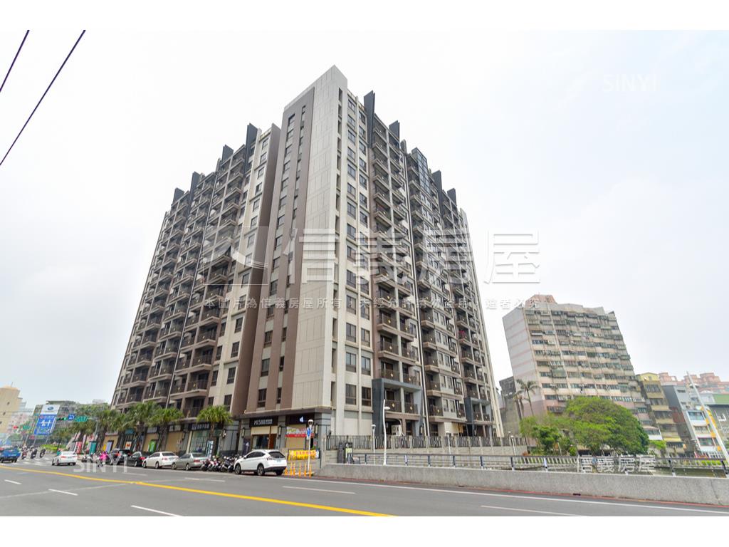 鴻築吾江三房平面車位房屋室內格局與周邊環境