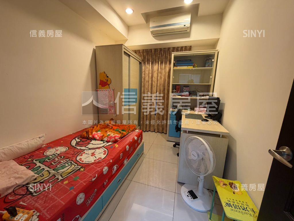 鴻築吾江三房平面車位房屋室內格局與周邊環境