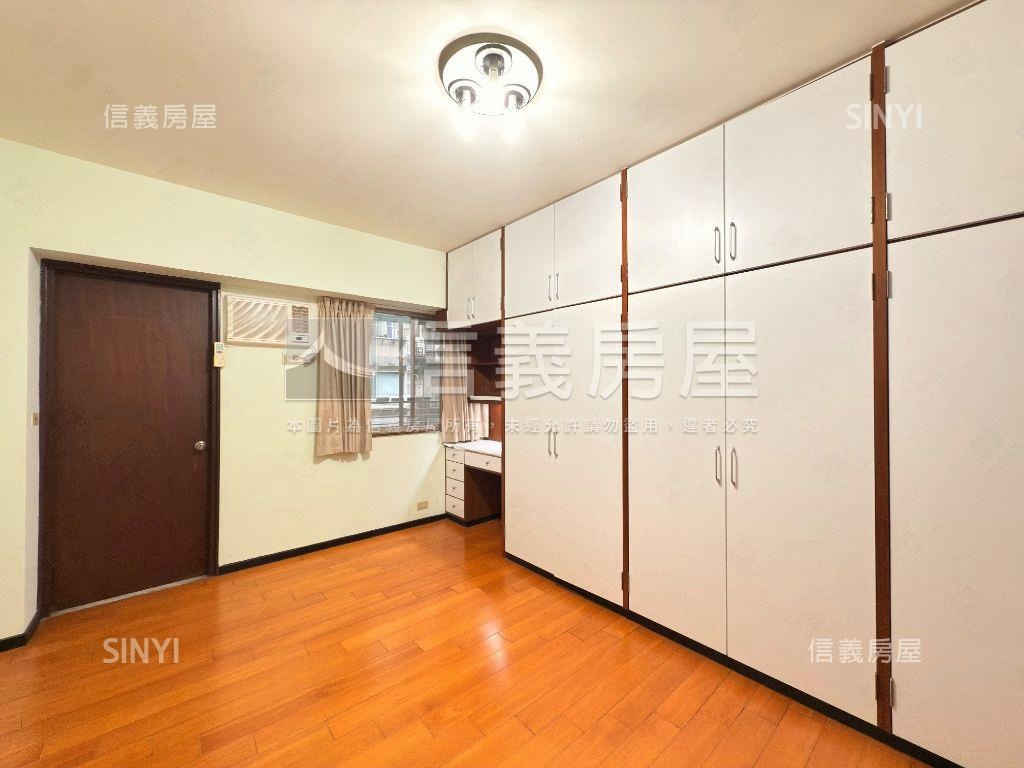 【精選】近植物園電梯３房房屋室內格局與周邊環境