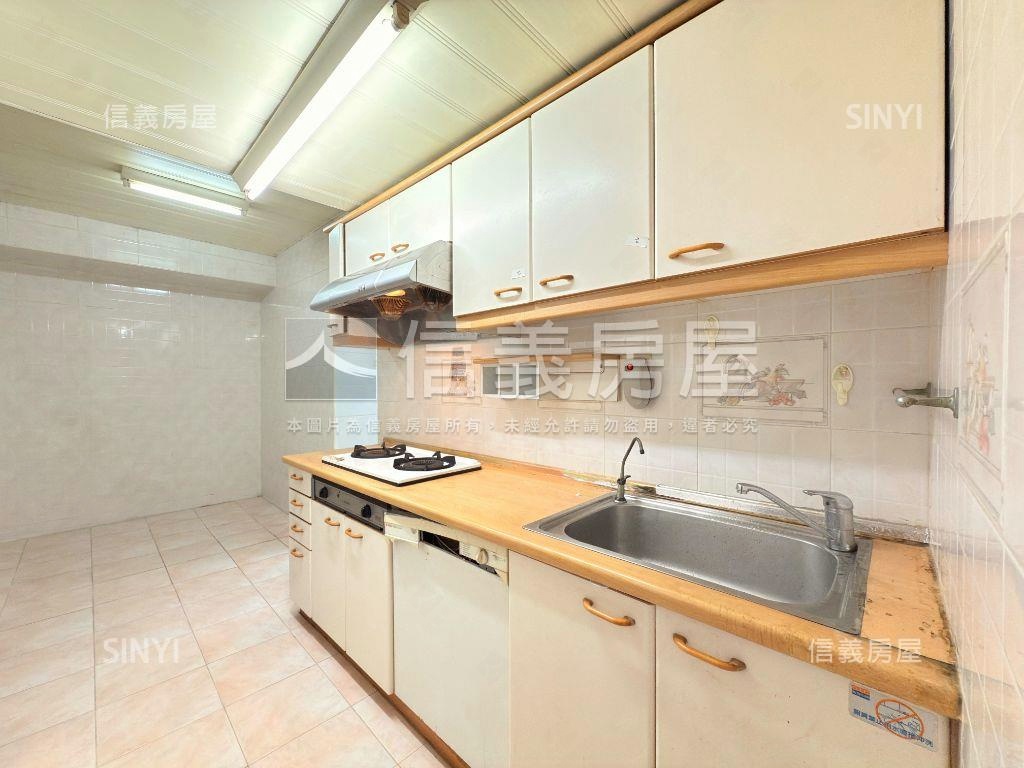 【精選】近植物園電梯３房房屋室內格局與周邊環境