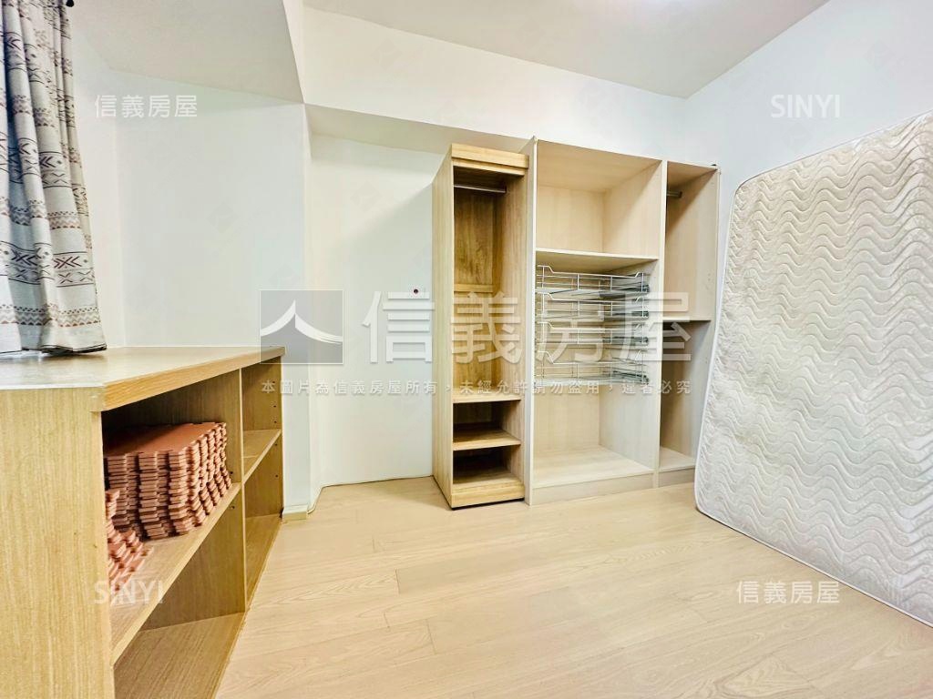 中和環球★兩房電梯景觀宅房屋室內格局與周邊環境