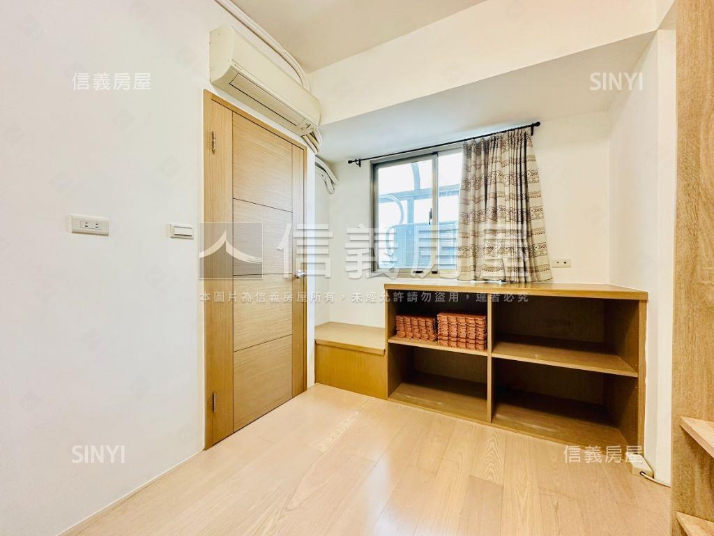 中和環球★兩房電梯景觀宅房屋室內格局與周邊環境