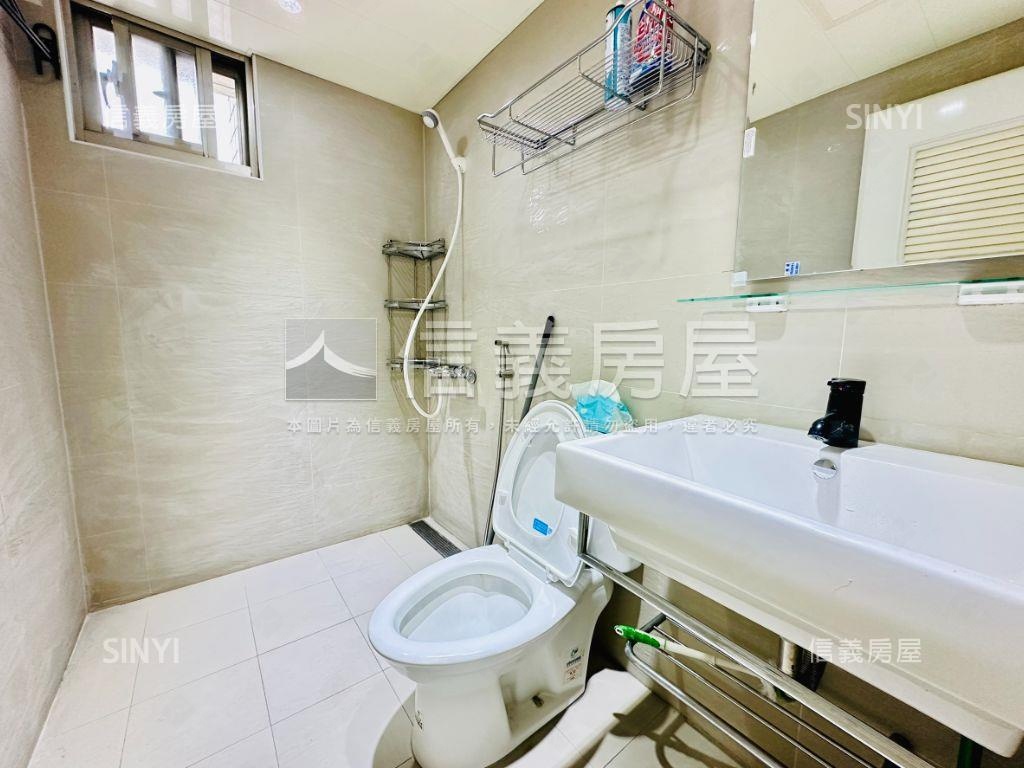 中和環球★兩房電梯景觀宅房屋室內格局與周邊環境