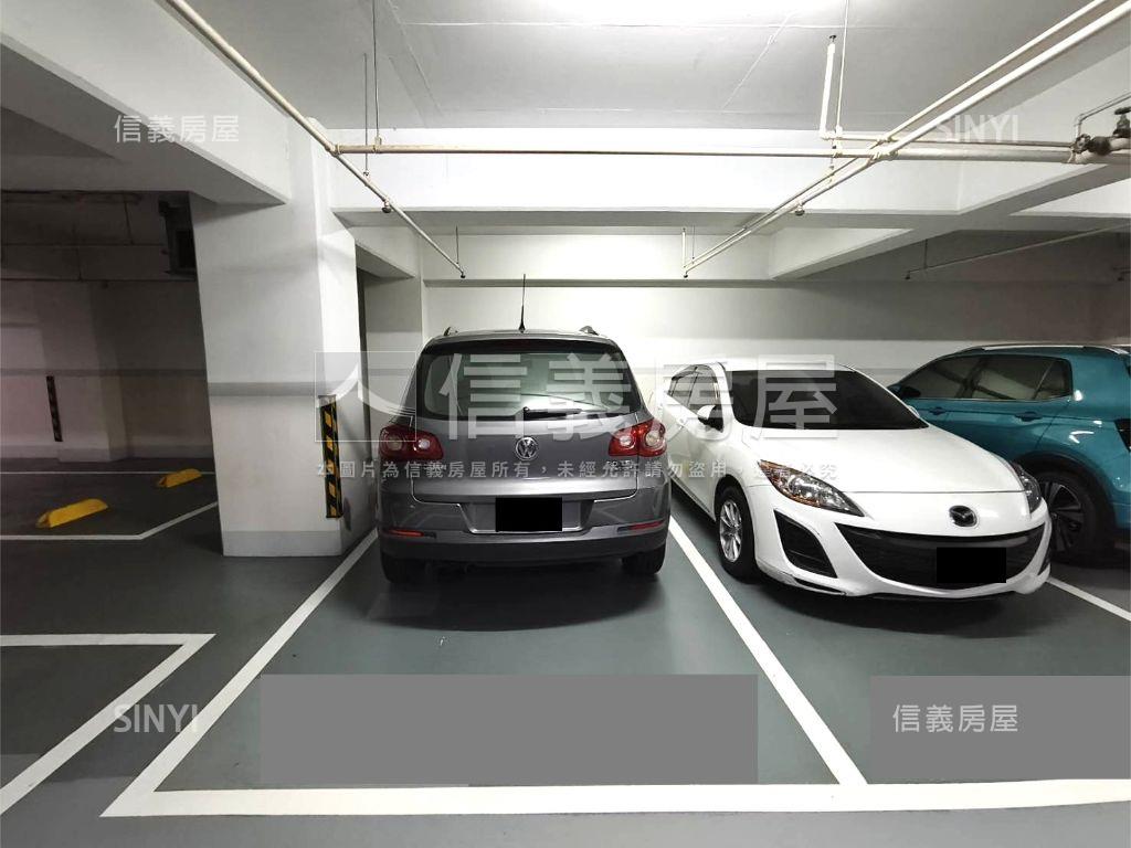 新都苑邊間三房＋平面車位房屋室內格局與周邊環境