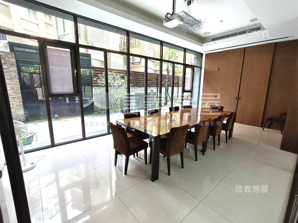 新都苑邊間三房＋平面車位房屋室內格局與周邊環境