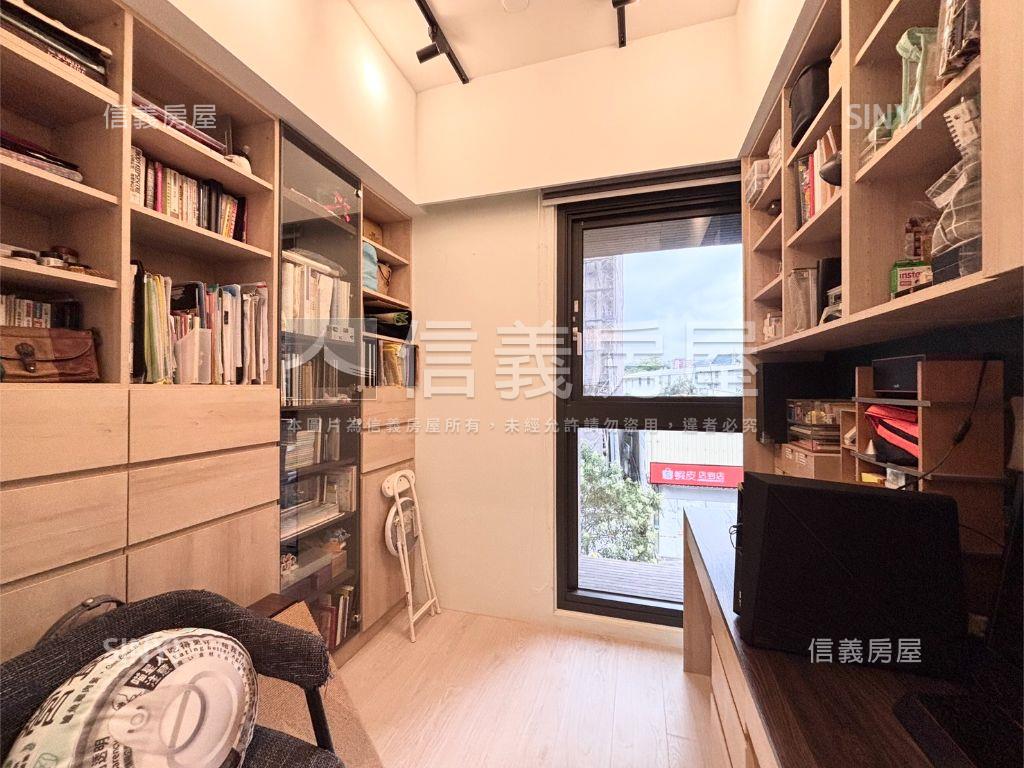 首購首選！小宅兩房車位房屋室內格局與周邊環境