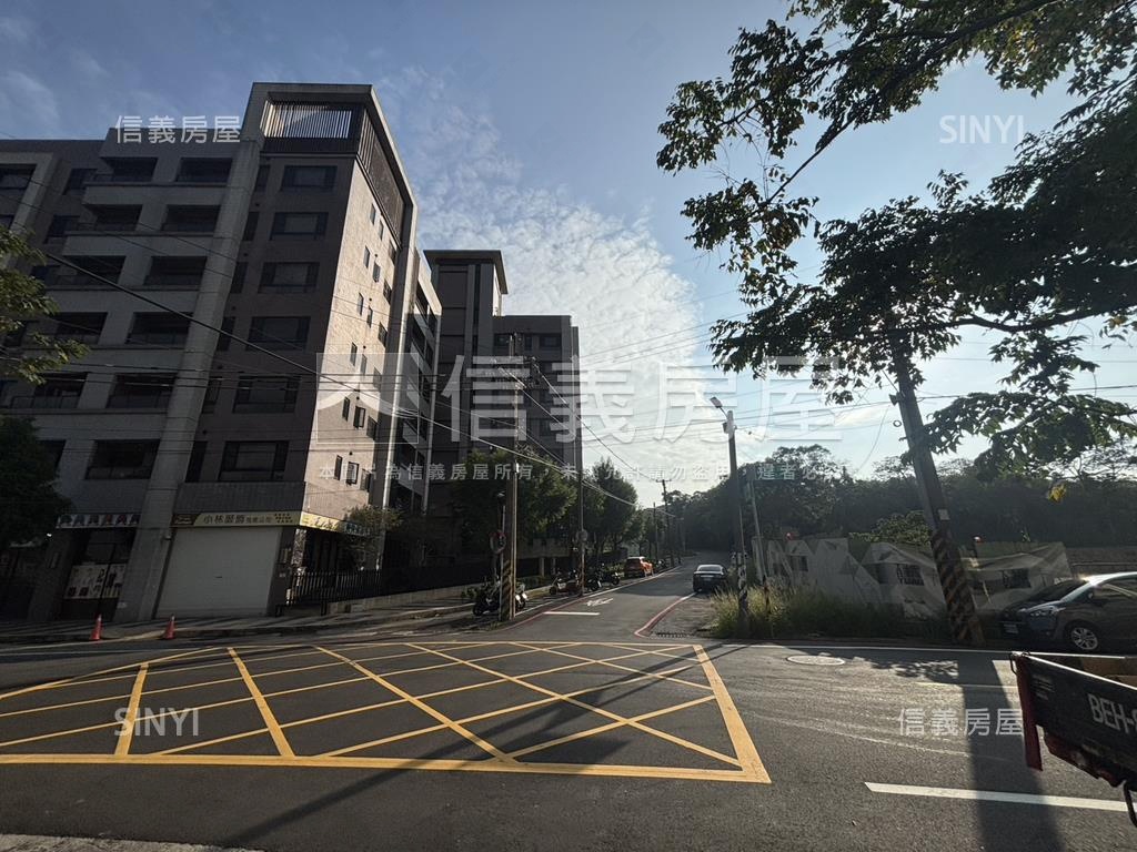 宜誠阿麗拉高樓三房車位房屋室內格局與周邊環境