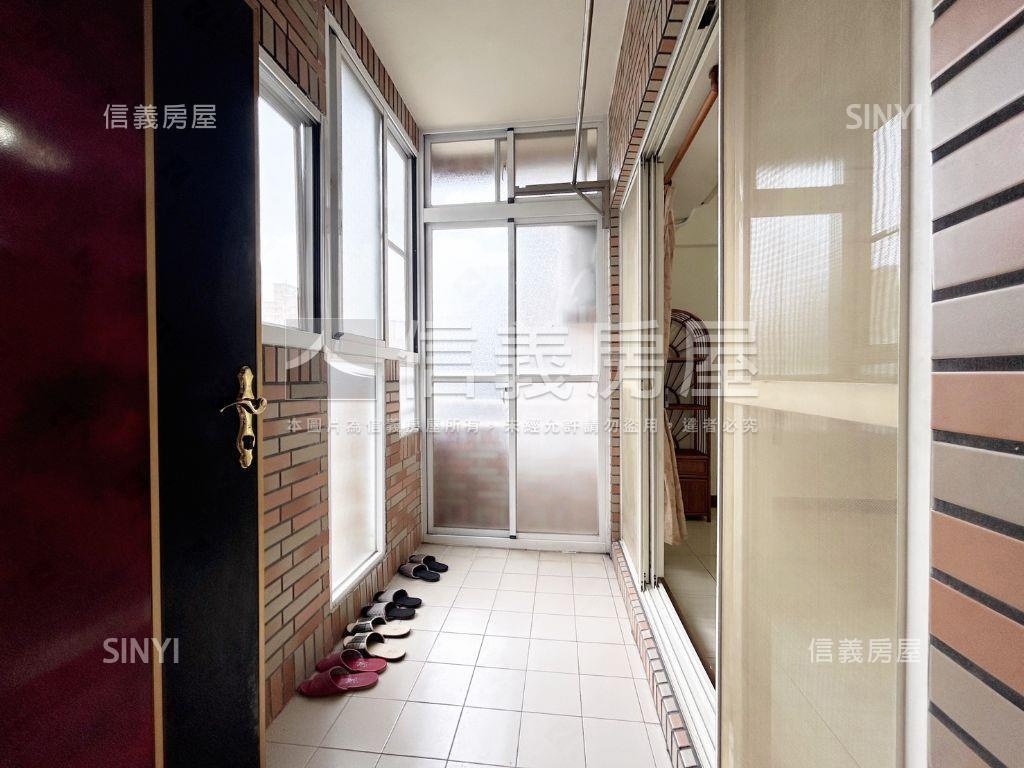 屋況佳⭐凹子底三房平車房屋室內格局與周邊環境