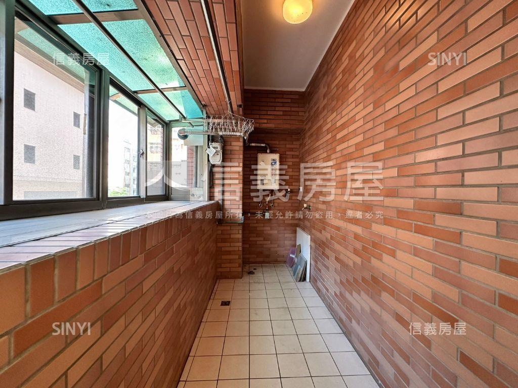碧瑤名園三面採光大二房房屋室內格局與周邊環境