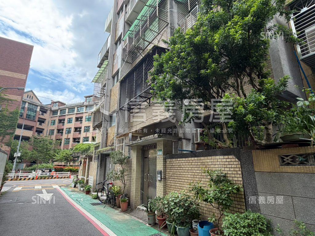龍門金華台大森林一樓美苑房屋室內格局與周邊環境