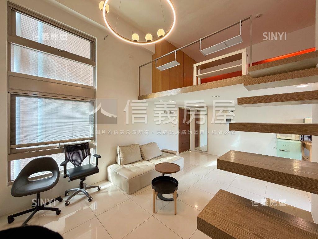 世貿Ｖ１後棟雙面採光屋房屋室內格局與周邊環境