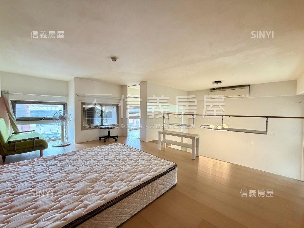 世貿Ｖ１後棟雙面採光屋房屋室內格局與周邊環境