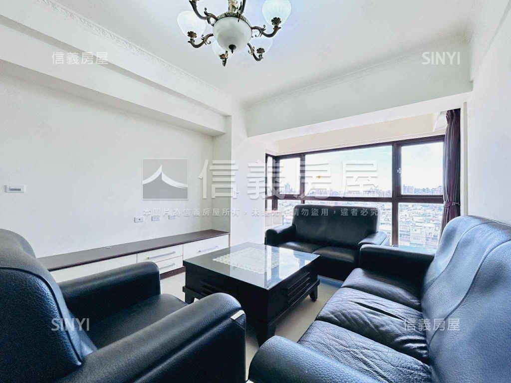 中路縣府敦品景觀三房車位房屋室內格局與周邊環境