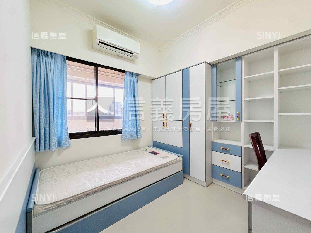 中路縣府敦品景觀三房車位房屋室內格局與周邊環境