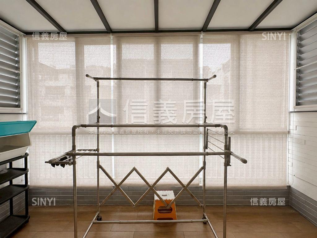 安南區約１２年透天車墅房屋室內格局與周邊環境