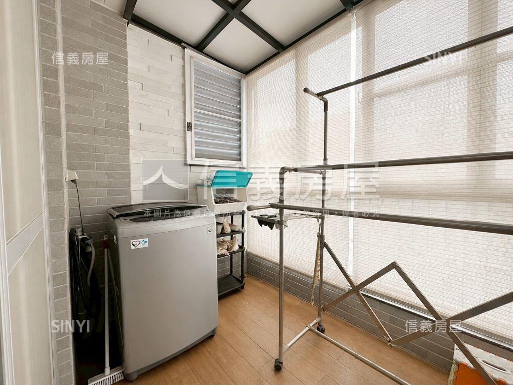 安南區約１２年透天車墅房屋室內格局與周邊環境