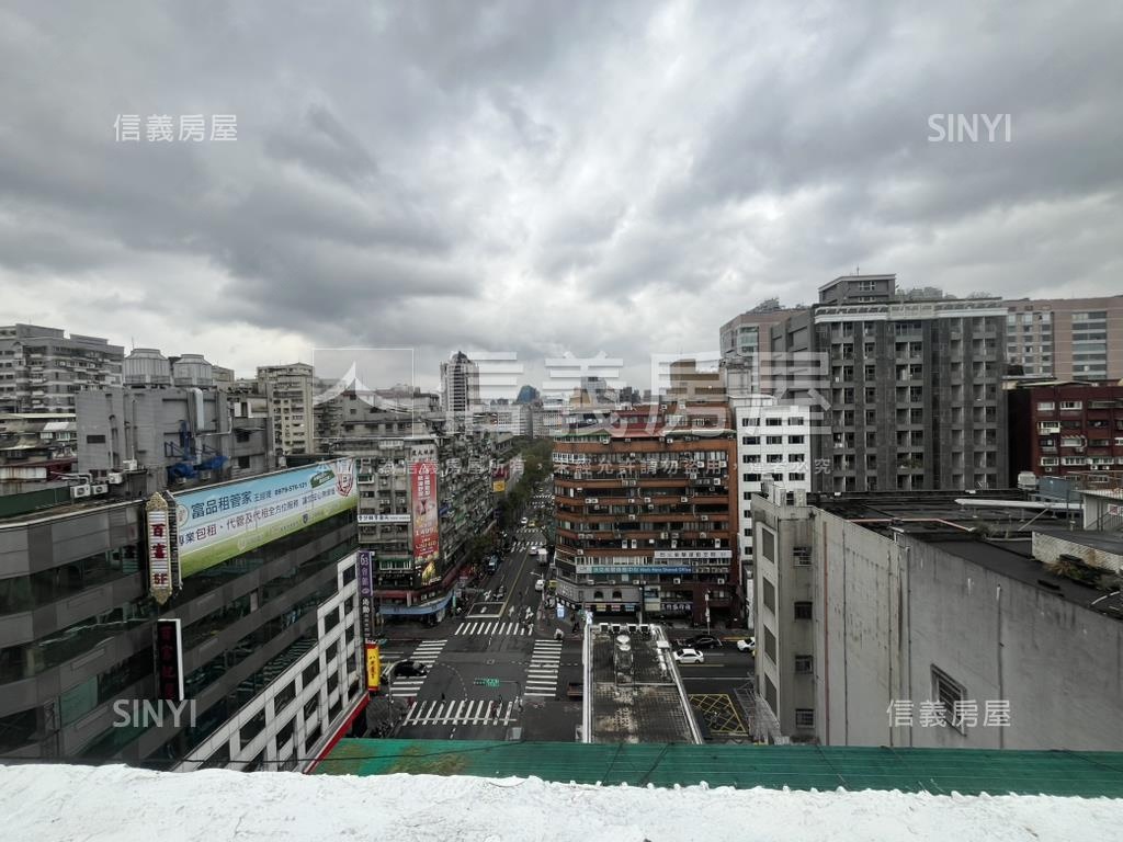 近欣欣晶華熱鬧收租套房房屋室內格局與周邊環境