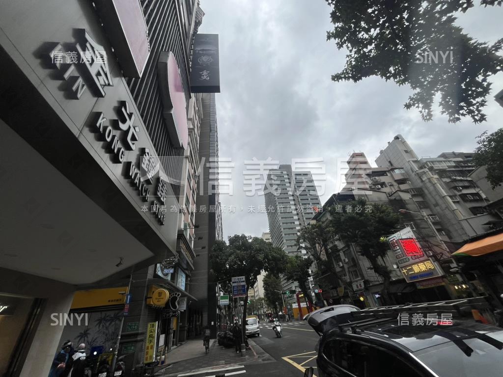 近欣欣晶華熱鬧收租套房房屋室內格局與周邊環境