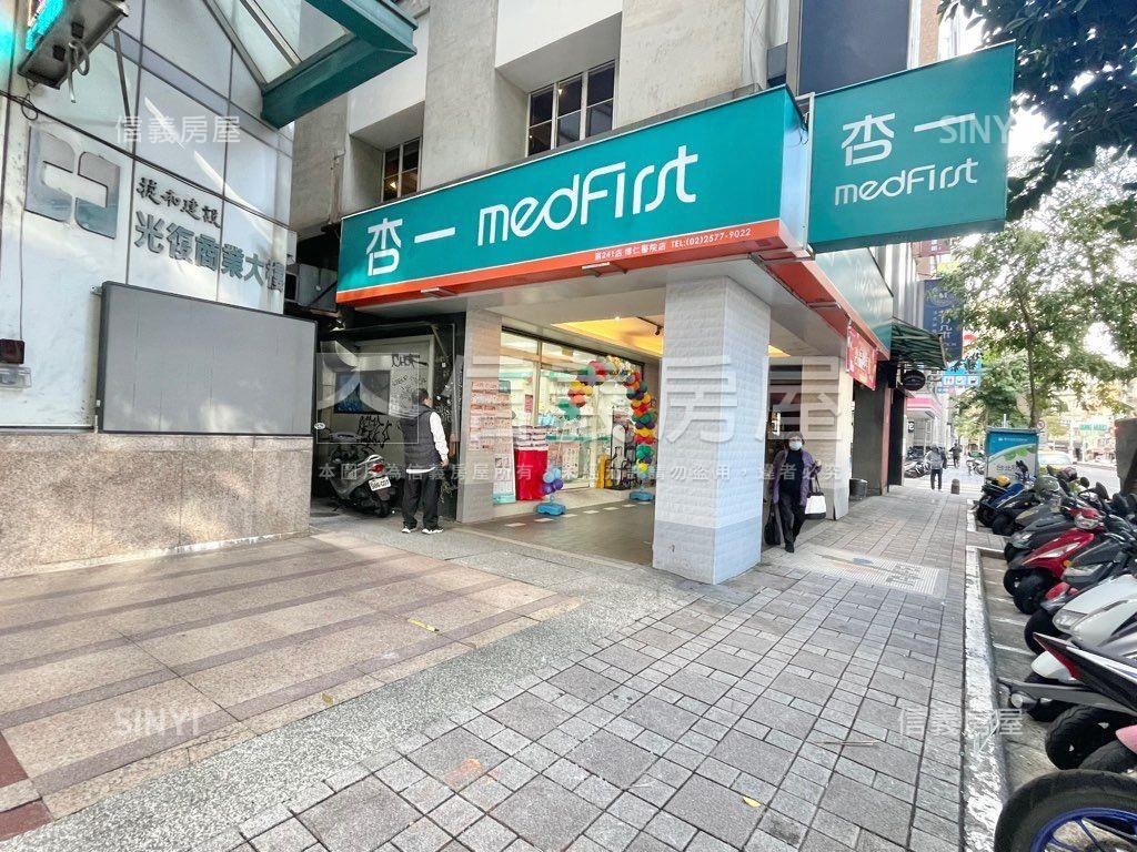 正光復北路人潮金店面房屋室內格局與周邊環境