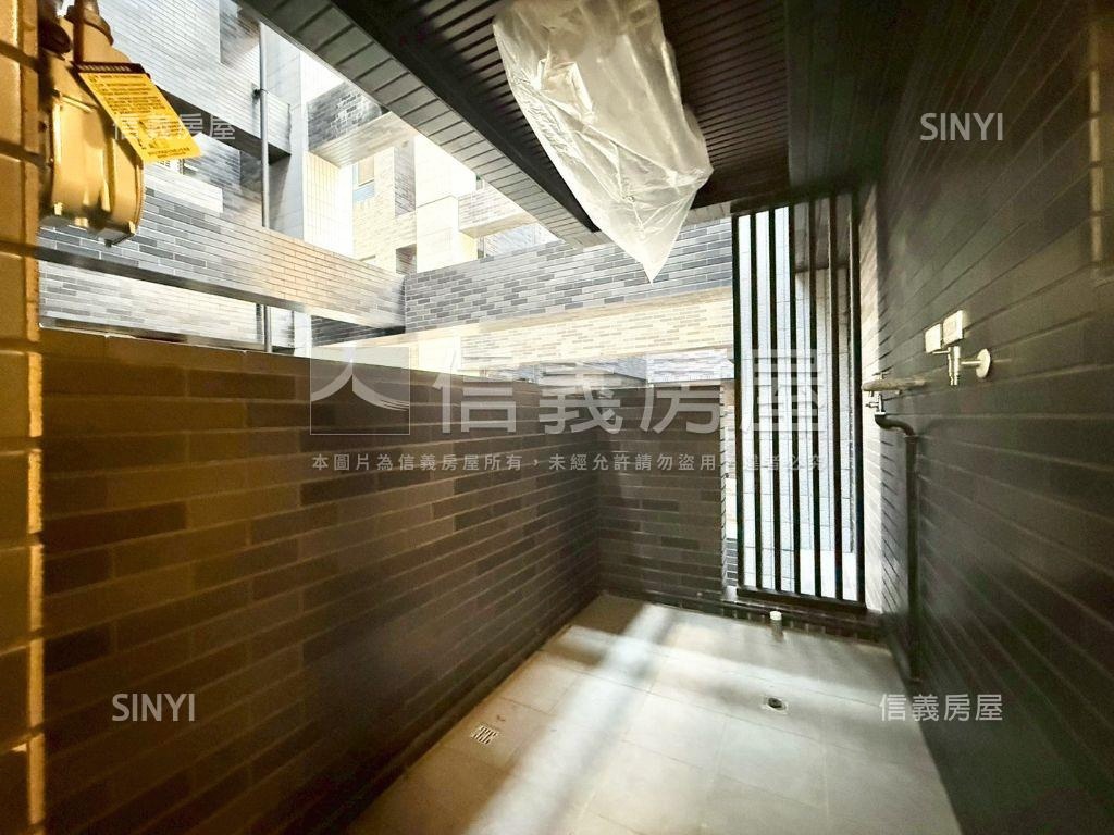 泓瑞恆昕高樓三房平車房屋室內格局與周邊環境