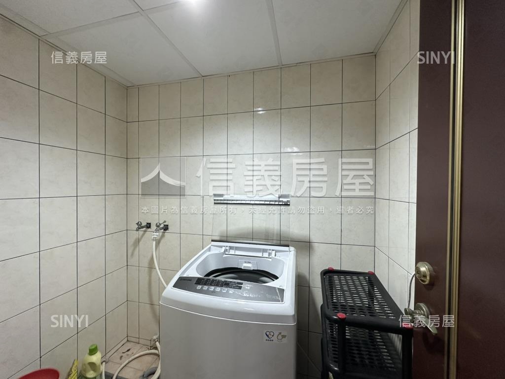 面公園二樓美寓房屋室內格局與周邊環境