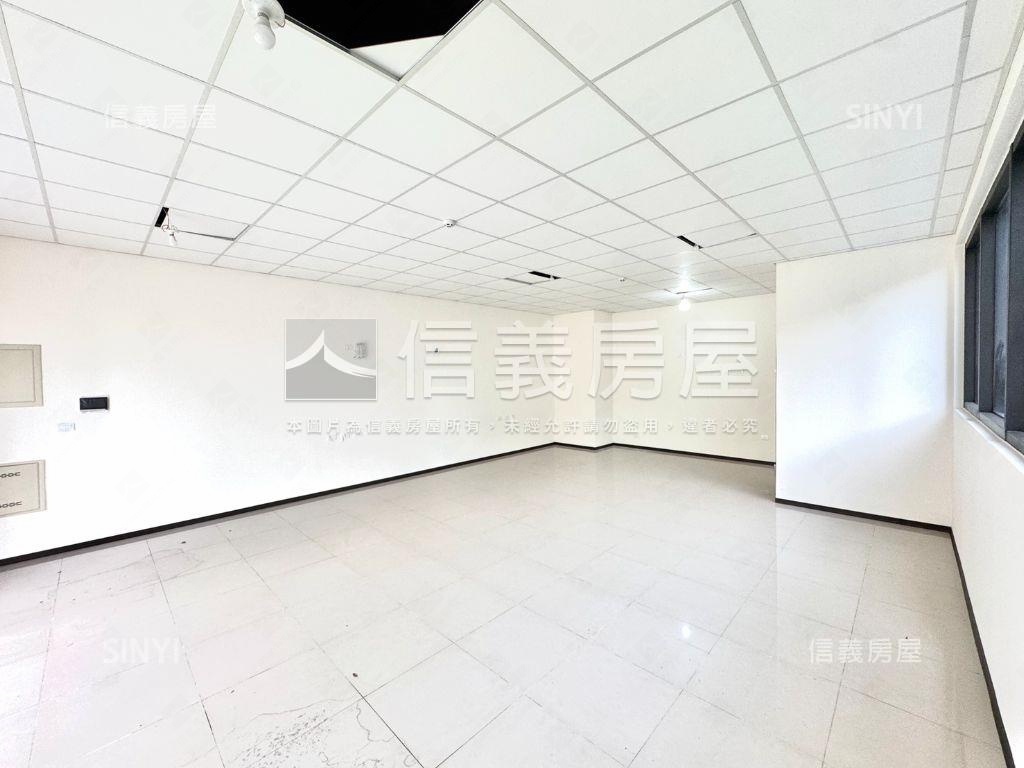 佳晟家慶全新黃金店面房屋室內格局與周邊環境