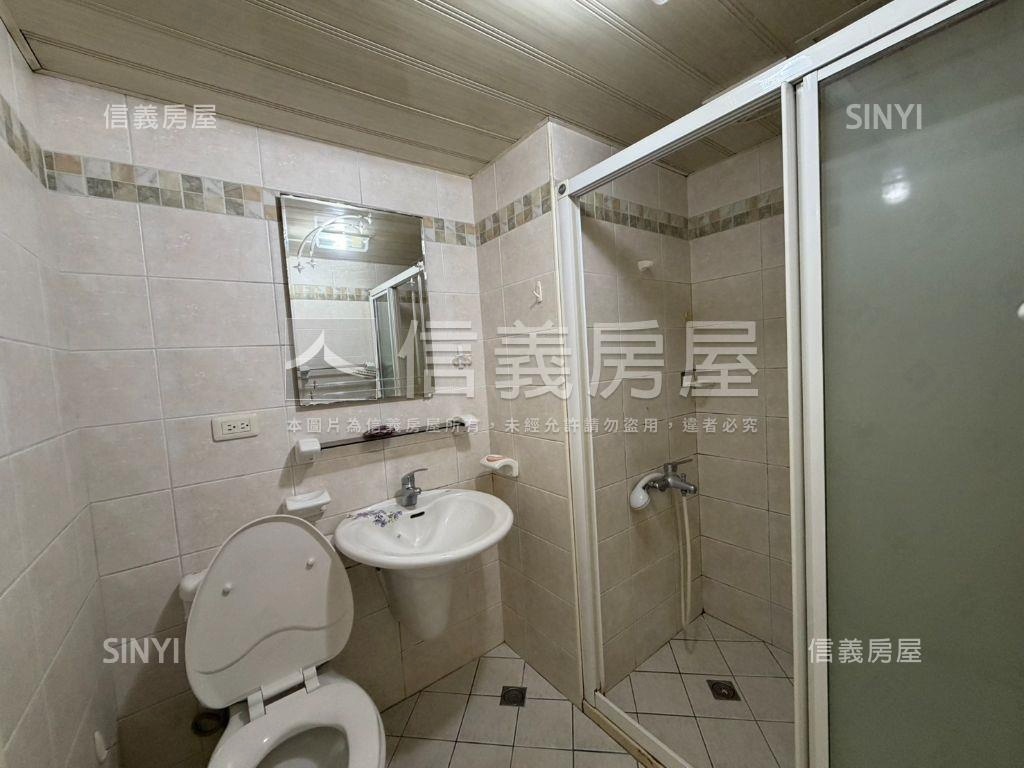 城市之光文化商圈大三房房屋室內格局與周邊環境