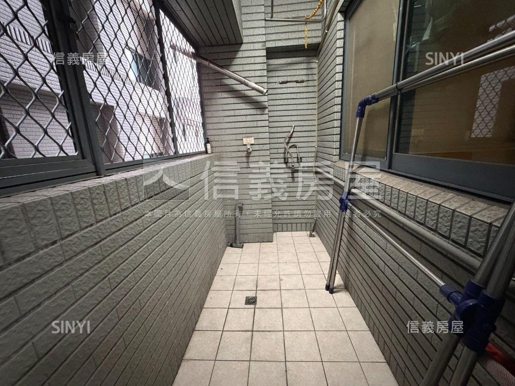 城市之光文化商圈大三房房屋室內格局與周邊環境