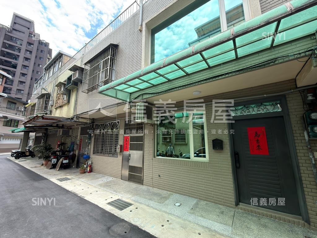 近市府活巷透天屋況佳房屋室內格局與周邊環境