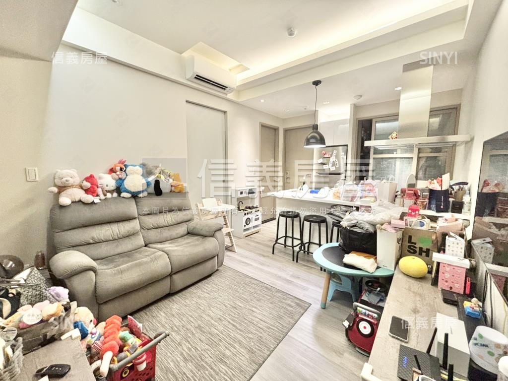 雙捷晶華２＋１精緻釋出房屋室內格局與周邊環境