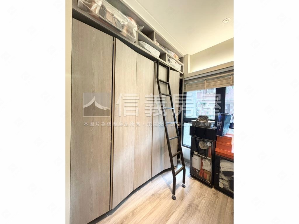 雙捷晶華２＋１精緻釋出房屋室內格局與周邊環境