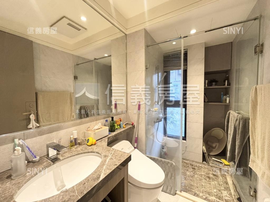 雙捷晶華２＋１精緻釋出房屋室內格局與周邊環境