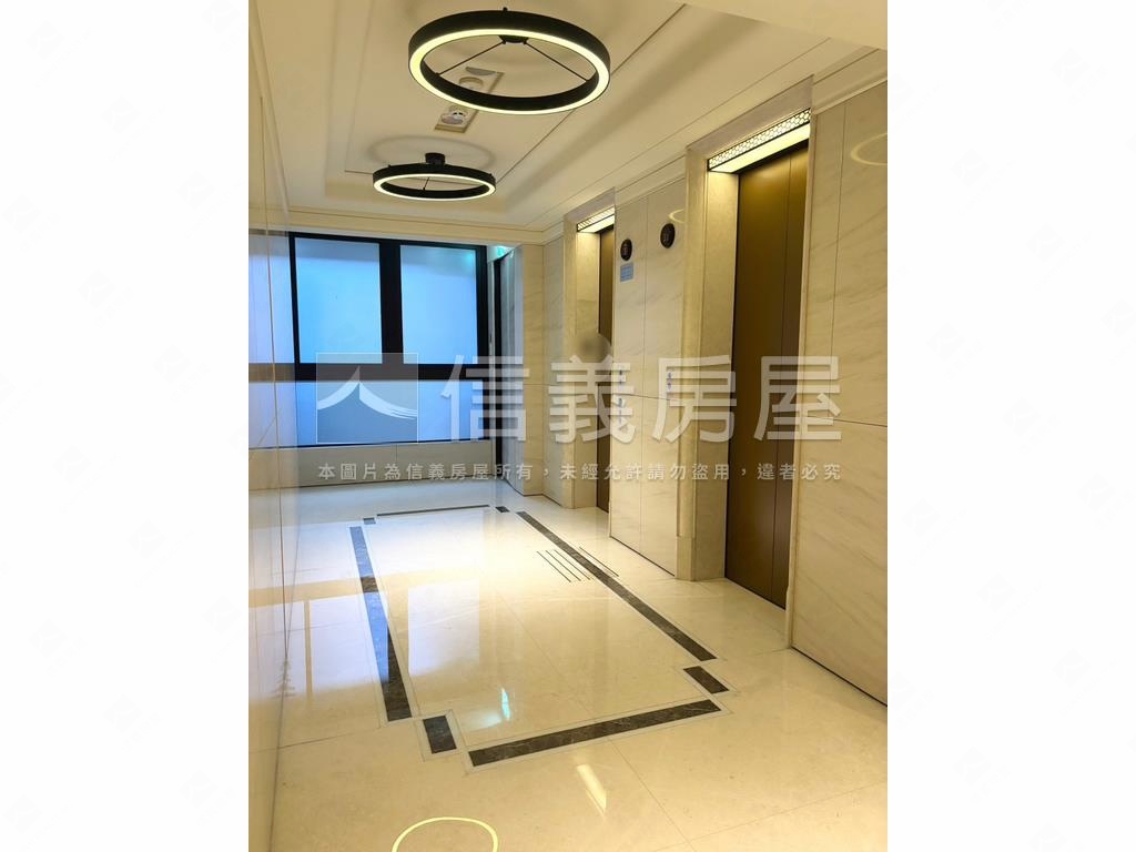 雙捷晶華２＋１精緻釋出房屋室內格局與周邊環境