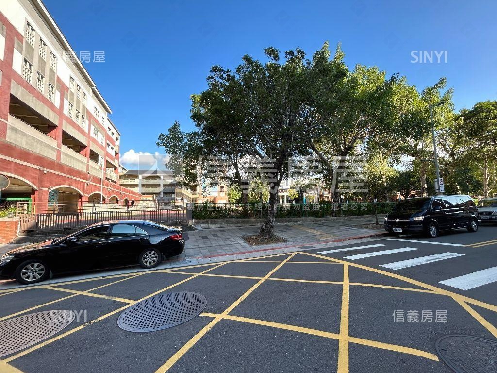 圓山小資精緻美屋房屋室內格局與周邊環境