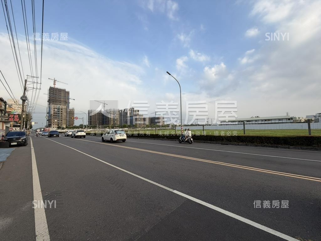 岡山８７期旁土地房屋室內格局與周邊環境