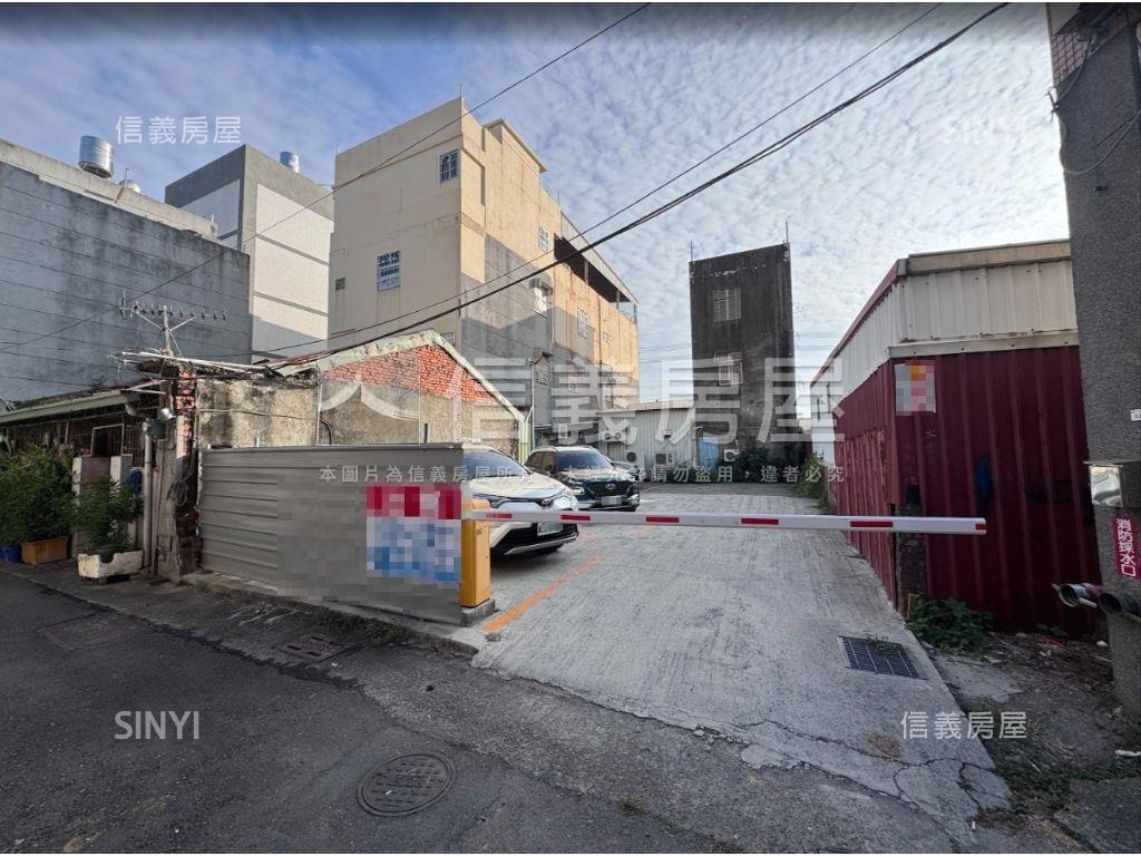 ♞岡山８７期旁土地房屋室內格局與周邊環境