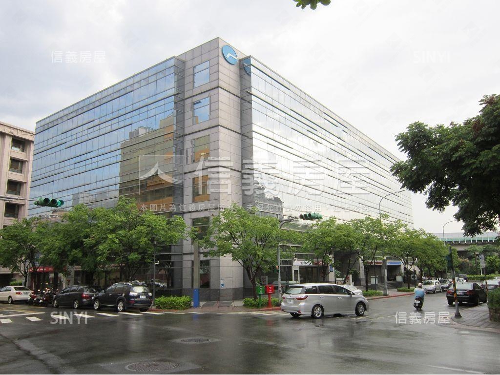 可看屋內科日內瓦商辦房屋室內格局與周邊環境