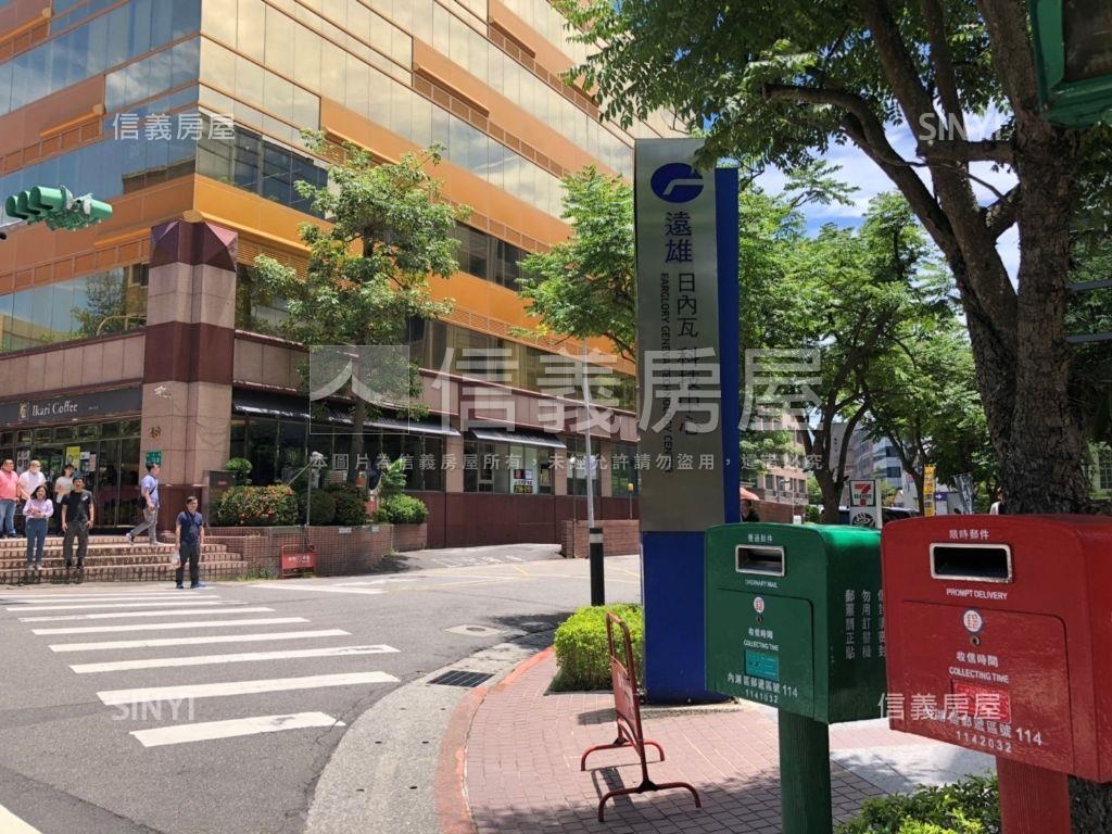 可看屋內科日內瓦商辦房屋室內格局與周邊環境