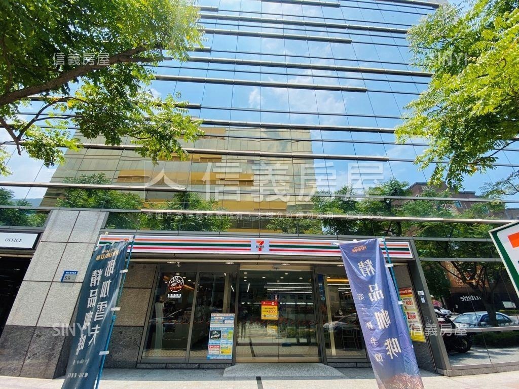 可看屋內科日內瓦商辦房屋室內格局與周邊環境