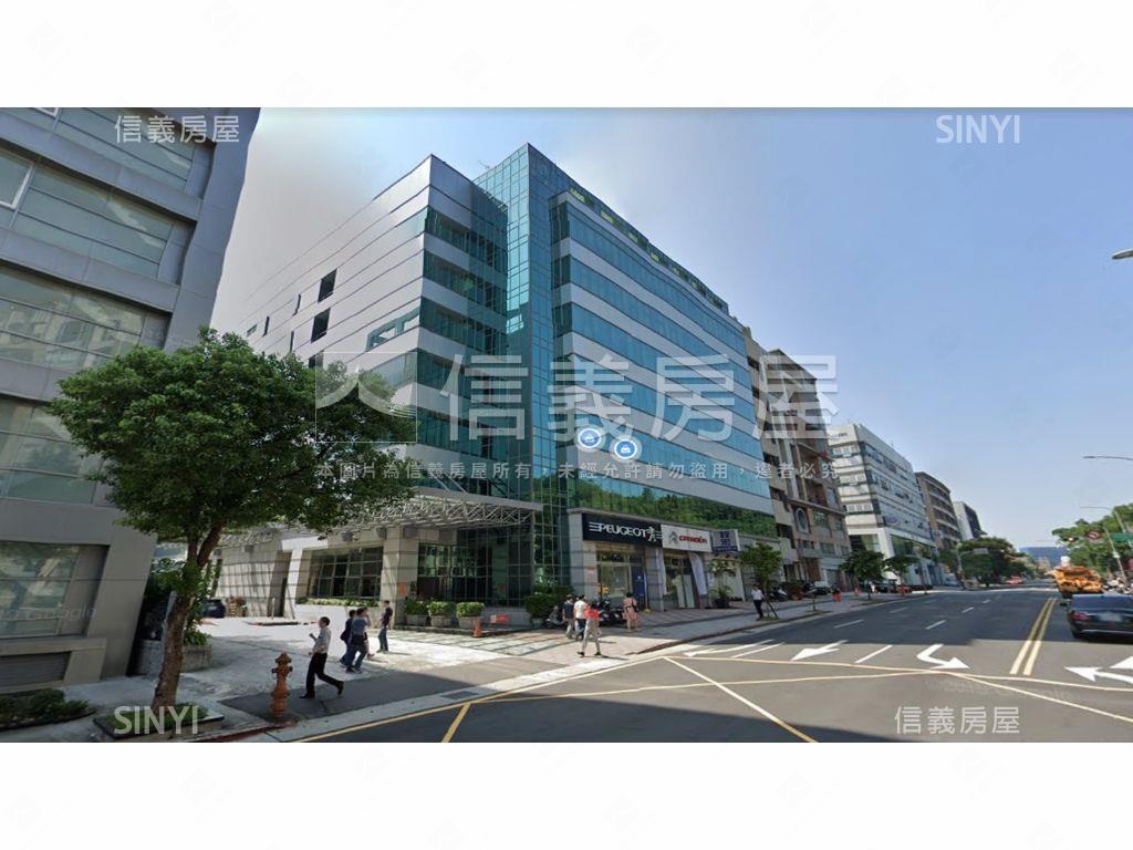 可看屋內科日內瓦商辦房屋室內格局與周邊環境