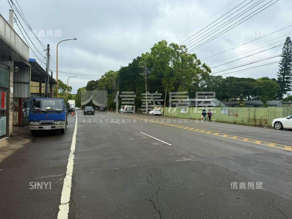 國防大學旁千坪交通用地房屋室內格局與周邊環境