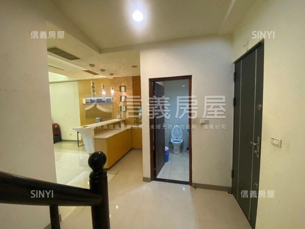 近中國醫震後庭院別墅房屋室內格局與周邊環境