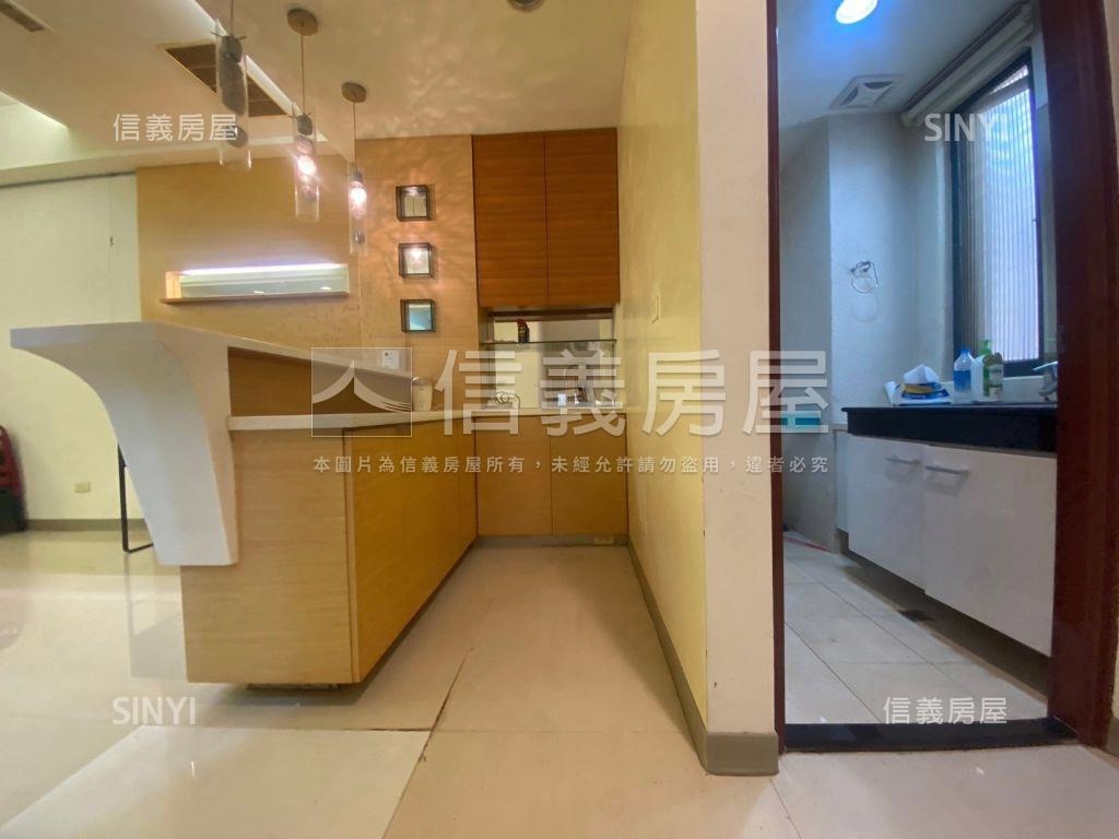 近中國醫震後庭院別墅房屋室內格局與周邊環境