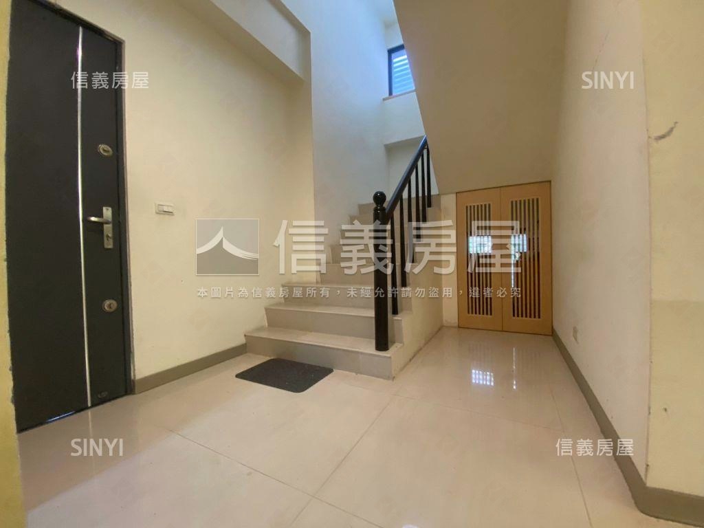 近中國醫震後庭院別墅房屋室內格局與周邊環境