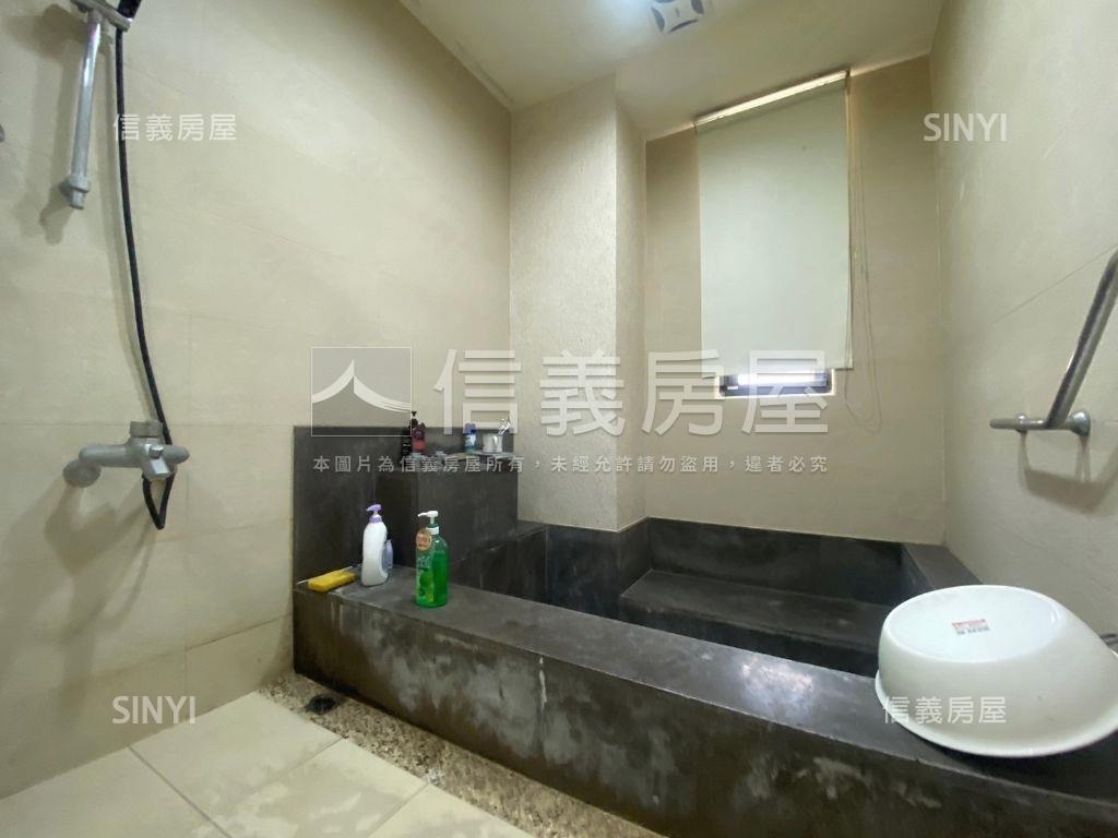 近中國醫震後庭院別墅房屋室內格局與周邊環境