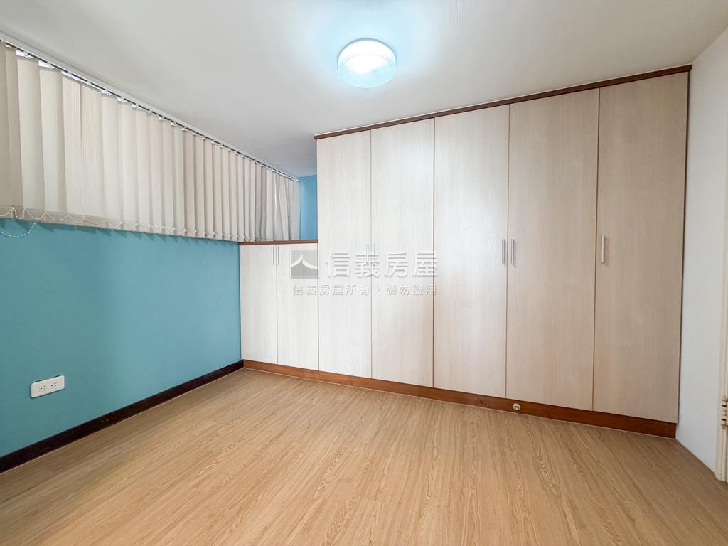 讚！文心威秀高樓視野戶房屋室內格局與周邊環境