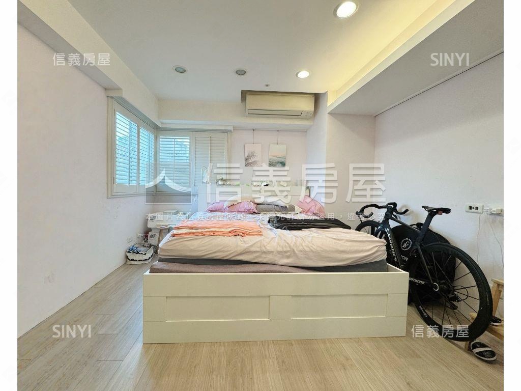 專任／忠孝高樓美景帶車位房屋室內格局與周邊環境